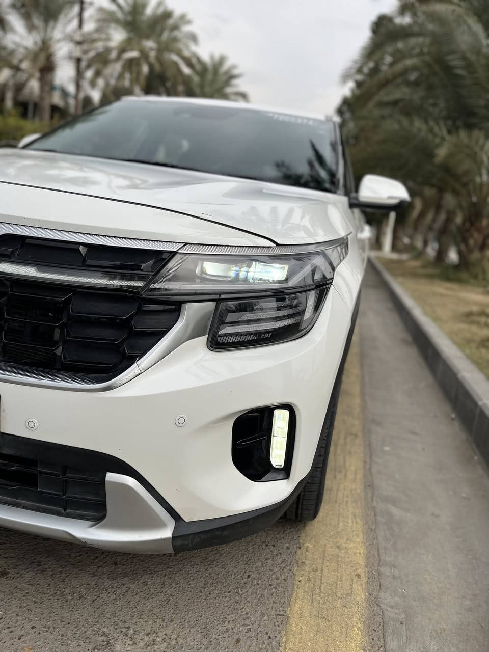 سيلتوس ٢٠٢٤ وارد امريكي
كفالة بدون قطرة صبغ بدون تبديل ماشية ٢٠ الف 
حادثهة فقط دعامية بدون دواخل وبدون ايرباك
فول مواصفات عدة الفتحة
كشنات جلد ، شاشة متص كشنات كهرباء، بصمة ، تشغيل عن بعد ، كشنات تدفئة ، هاند بريك بصمة ، شاشة ، كامرة ، رادارات ٣٦٠ ، شحن وايرلس ، اوتو هولد ، فور ويل ، قيادة ذاتية ، توقف ذاتي ، لد بالدشبول متغير الالوان بلادي ، وبيهة هواي مواصفات بعد
رقم اربيل شرط التحويل
مكاني بغداد الكاظمية
للاستفسار : ***********
