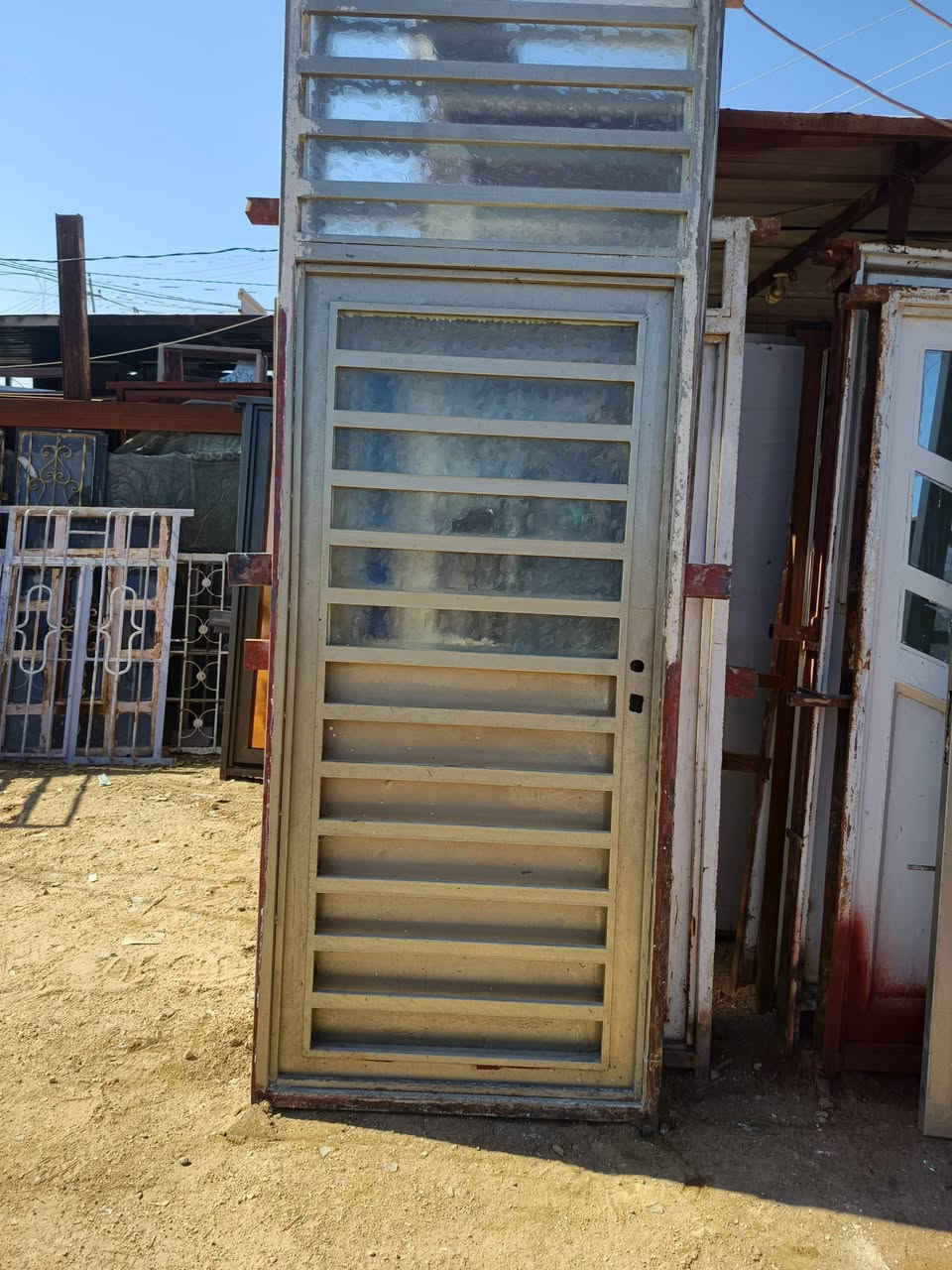 السلام عليكم  بيبنان للبيع باب جنح عرضه ٣ورتفاعه ٢٨٠  وباب متر في ٢٨٠ وباب طلاكه وربع وشبابك واحد عرضه ٣ ورتفاعه ١٨٠ واحد مترين ونص ورتفاعه ١٨٠  مكاني كربلاء


**إذا كنت صاحب هذا الإعلان وتريد حذفه لأي سبب، رجاءا أرسل رسالة إلى الدعم الفني**