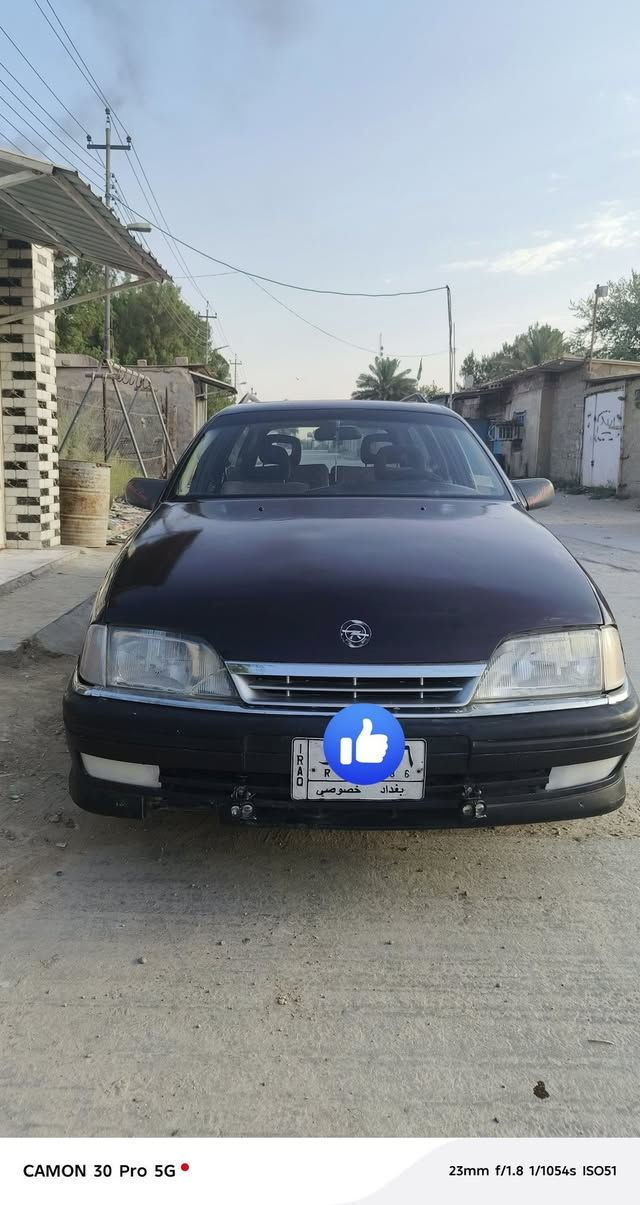 اوبل اوميكا ستيشن للبيع موديل ٩١ مكينه كير شرط والسيارة ملكطين خياساتها ومصبوغه اثر جراد  بدون حادث و دواخل السعر ٢٨ وبيها مجال للشراي ‏‪***********‬‏//***********
