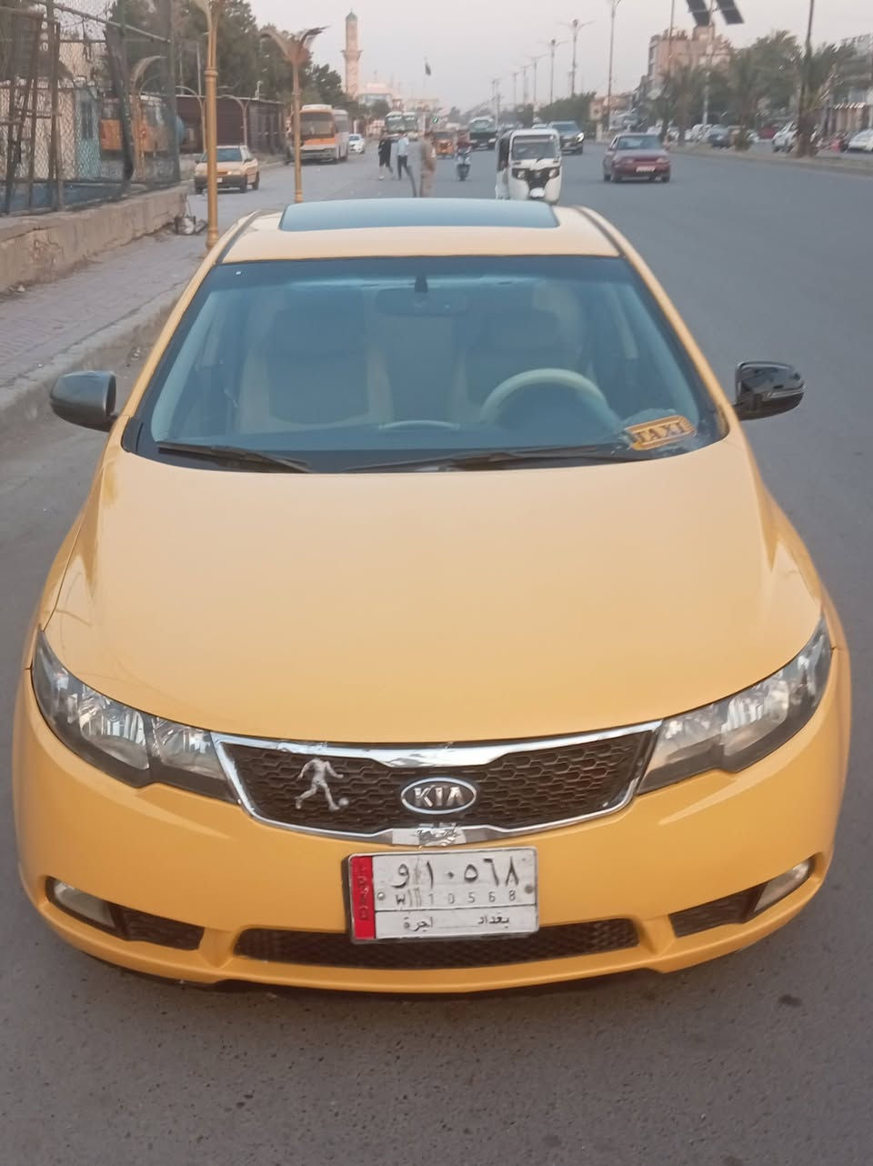 فورتي ١٢ سياره فول عده البصمه
حادثهه خشم الشاصي معروضه ٨٠ وبيهه مجال.
***********
