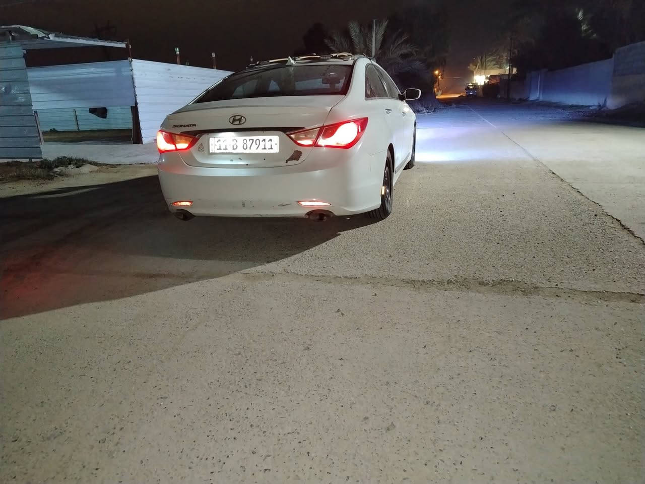 السلام عليكم للبيع سوناتا موديل ١١ وأرد أمريكي حادثهة جاملغ وربع البنيد وشوية بلغد بدون شواصي وتكم مكينة ٢٤٠٠ جي دي أي حدادية زينة السيارة فول عدا الفتحة رقم بغداد الدولي السيارة بيهة سيباية تفصال وهورنات بوش جنح واعلام أصلية منضومة زنون عالي وبلوجكتر تخم تاير جديد ويل اسود مكان السيارة بغداد بليوسفية السعر ١٠٠ وبيهة مجال قليل ***********
