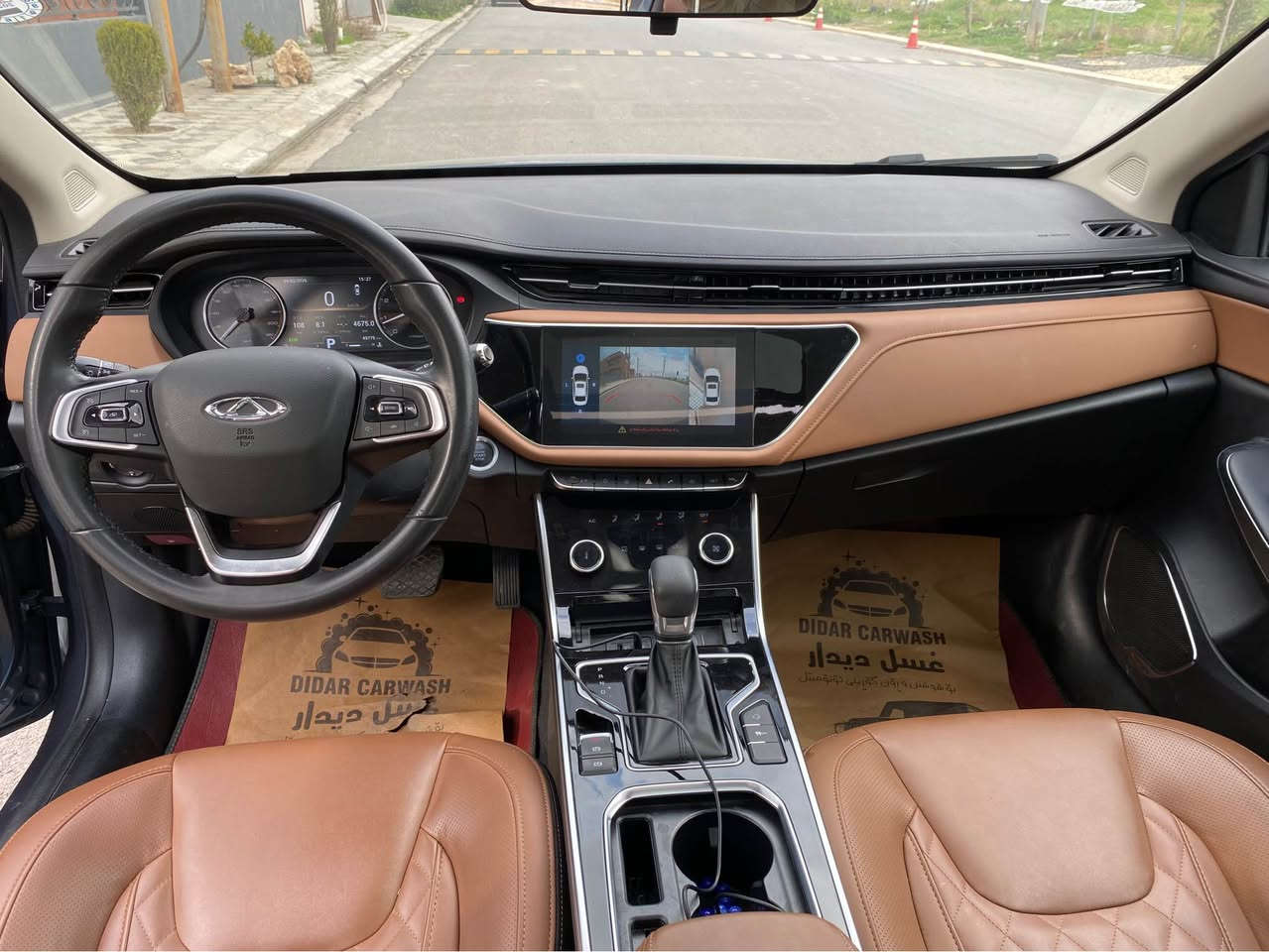 السلام عليكم  للبيع 
‎شيري أعلى فئة Lux 
‎1 شيري اريزو 6 موديل 2022
‎2 حجم المحرك 1.5 تيربو
‎3 كير اتو ماتيك 9 نمر
‎4 8 ايربك
‎5 سلايد روف
‎6 حساس خلفي
‎7 لايت ليد
‎8 كشاف ليد
‎9 بك لايت ليد
‎10 ويل 17
‎11 مفتاح التشغيل بصمه
‎12 شاشه كبيره
‎13 كاميرا دواره
‎14 4 كاميرات360 درجه
‎15 اناره داخليه ليد
‎16 كشنات جلد
‎17 كروز سرعه
‎18 اوضاع قياده 2 نورمل وسبورت
‎19 تبريد لمس
‎20 تشغيل عن بعد
‎21 تبريد قطعتين
‎22هاند بريك بصمه
‎23 مرايه كهرب
‎24 نظام مانع انزلاق
‎25 اتو هولد
‎26 فتح النوافذ عن بعد
‎حالياً ماشيه السياره 51  الف
‎( مكفوله كفاله عامه
دعامي لل دعامي شرط 
گير محرك كاره بايات كل شرط جديد
‎سعر السيارة 
106$ بي مجال بسيط 
‎وضمان شركه 6 سنوات السراب اوتو
سياره بسمي تاعويل وكاله مباشر  
‎السياره موجوده بأربيل 
 *********** أربيل, العراق
