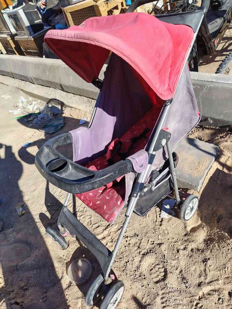 عربانه نضيفه بسعر مناسب ***********
