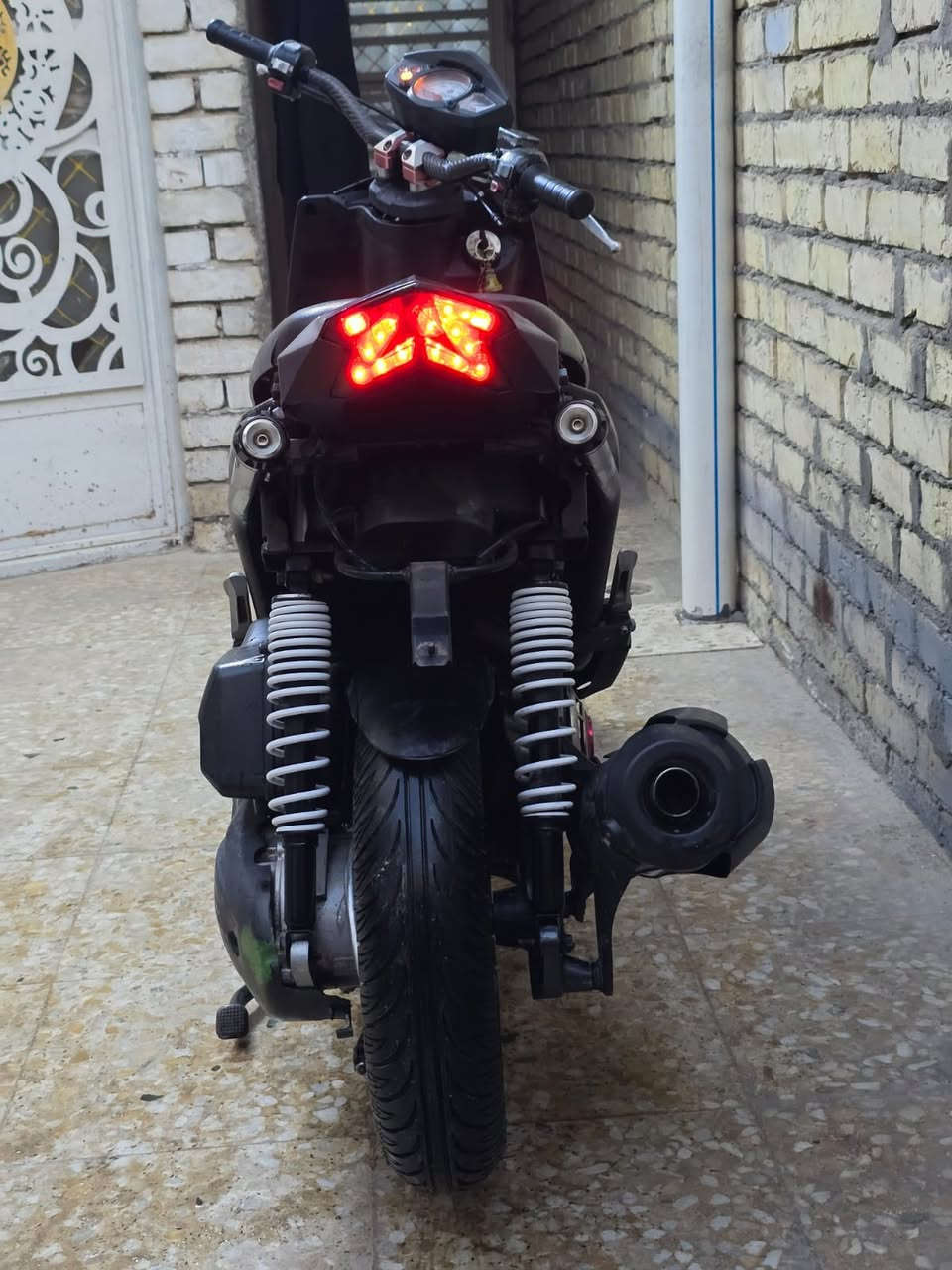 سلام عليكم دراجة سكنس جبلي دراجة خير من الله مكفوله كفاله عامه سعرهة مليون  الاستفسار خاص الرقم ***********
