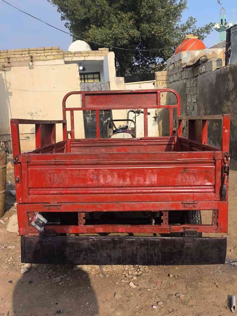 سلام عليكم ستوته موديل 2014 وراقها ضايعات بدي نضيف شاصي طاك وملحوم   ولاحمه سعر مليون وبيها مجال خاص ماجاوب ***********
