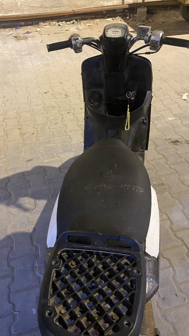 الدراجه تخبل نكره سلف يرادله ترتيبات كفراته تعبانه من الاخير دراجه تريد ترتبه تطلع تخبل تريده خدميه توديك وترجعك ماعليه شي يرادله ترتيبات تجي وشوف بعينك سعر550 وبيه مجال رجائن لحد يكسر بسعر ولحد يجي بس يسولف
رقمي ***********
