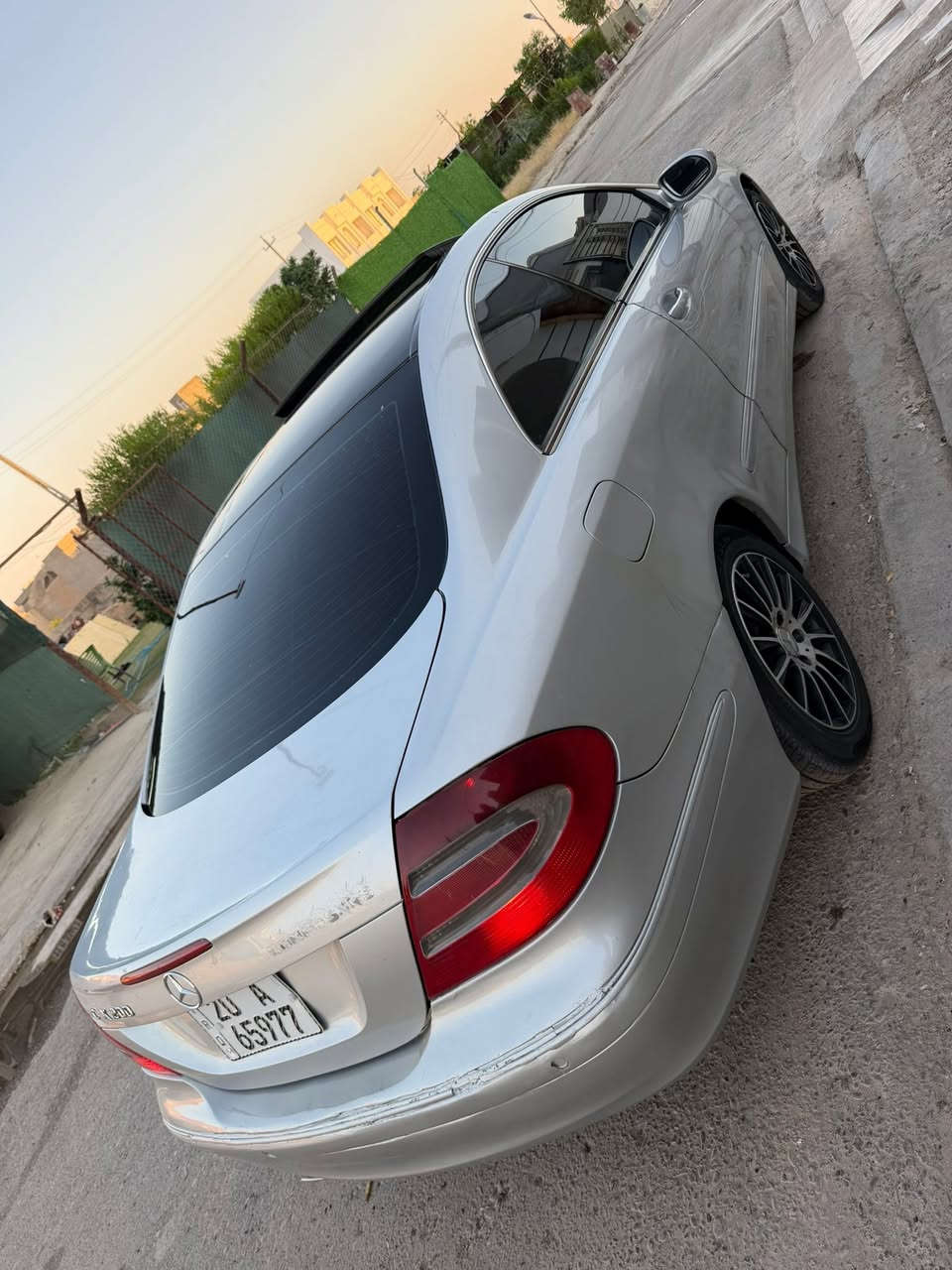 سلام عليكم مارسدس 2003 كوبيه للبيع
C200  

فول موصفات سياره جاهزه من كلشي

كير محرك ملكه 3000 شرط تبريد كهربائيات كلها شغاله 

 سلايت تبريد قطعتين كشن جلد برده خلفيه كهرباء

تخم تاير جديد ويل MG بلادي صدر امامي خلفي دبلات كلها 

كلها جديده رقم ديالى دولي بسمي هزه فحص سنويه كلها جديده

تحويل مباشر مكان سياره صلاح الدين 

السعر 67 بيها مجال بسيط 

***********

