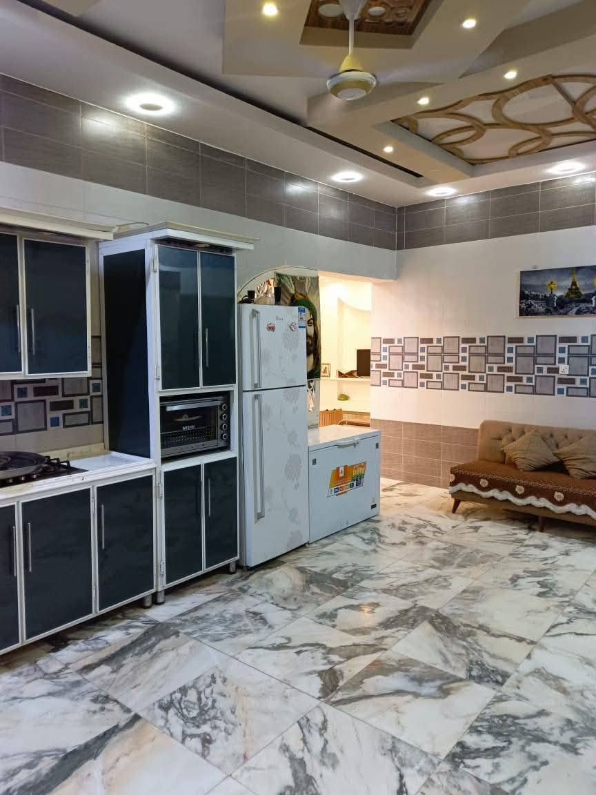 للبيع
طابو أسهم – تحويل بالطابو
المساحة: 300م / البناء: 190م
الطابق: طابق واحد
المحتويات:
استقبال
صالة
مطبخ
غرفتين نوم
صحيات داخلي وخارجي
منور عدد 2
حديقة عدد 2
كراج سيارة
الموقع:
فرع حسينية الإمام المنتظر – ثالث بيت عن الشارع العام ***********
