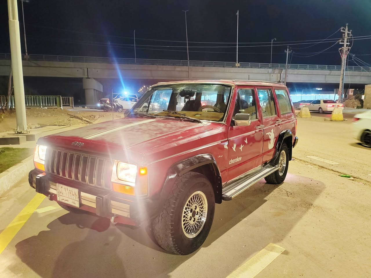 سلام عليكم جيب شاروكي موديل 92 رقم بغداد الماني تحويل سنويه نافذه بل 25 مكينة وكير ثنين ونص ديلكو جديده حداديه جديده كهربائيات شغاله باتري جديد تخم تاير جديد سياره جاهزة مابيهه نقص شرط التراي السعر 35 وبيهه مجال قليل العنوان الناصريه المركز للاستفسار اتصال على الرقم *********** غير متواجد عل فيس اتصل فقط
