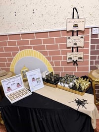 توزيعات حج • بوكس ٢٤ قطعة • تعليقة حائط