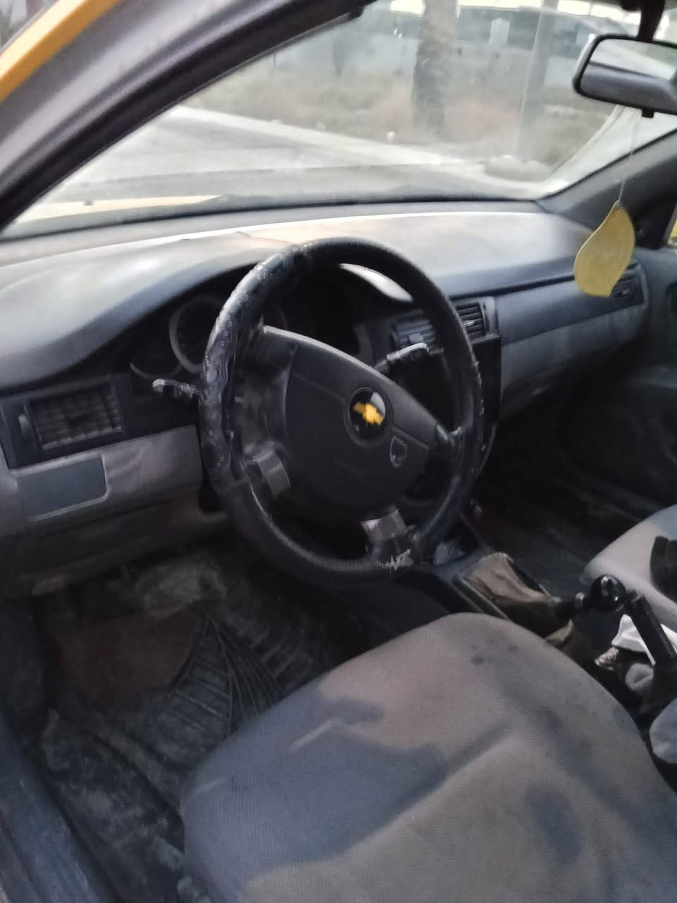 السلام عليكم سيارة اوبترا موديل 2004 رقم بغداد الماني مشروع وطني السنوية تنتهي 28 كير عادي السيارة معوجة ولفات مكان السيارة بغداد منطقة المعامل الباوية السعر 35 وبيها مجال الرقم ***********
