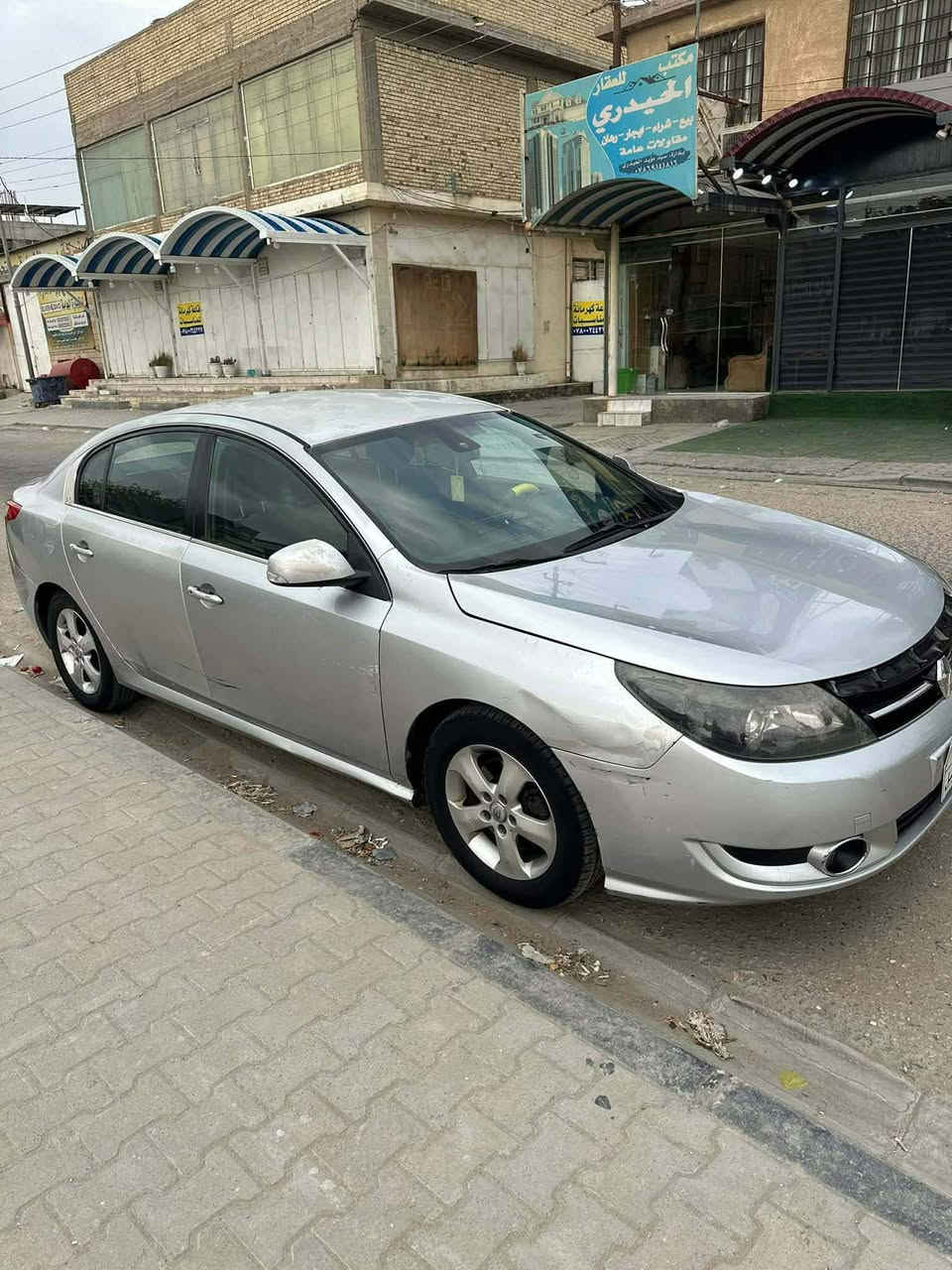 للبيع سافران 2013 رقم اربيل تريد وكاله تريد تحويل سياره فول مواصفات عد فتحه بصمه تبريد قطعيتن فول عد فتحته سياره بيه طخات بسيط ورشين صبغ حزام جماليه وهسه هم بيه شويه جرا
وبيه باب. واره مبدل فقط سياره جاهزه 
دواخله نضيفه وجديده
سعره 70قفل 
مكان ديوانية 
***********
***********
