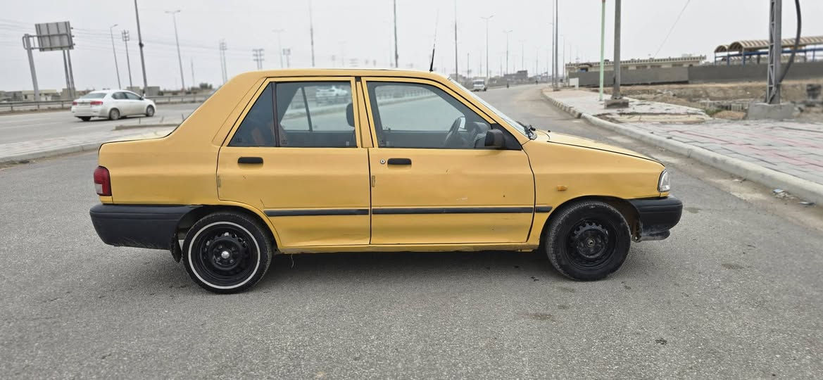 سلام عليكم سايبا موديل 2015 سياره جاهزه بس دك اسويج وطلع حداديه جديده كله كشر نضيف ومرتب  محرك كير كفاله عامه كهربائيات كله شغاله  شلع قلع تخم تايرات جدد   خابر وبيك خير ودلل ***********
