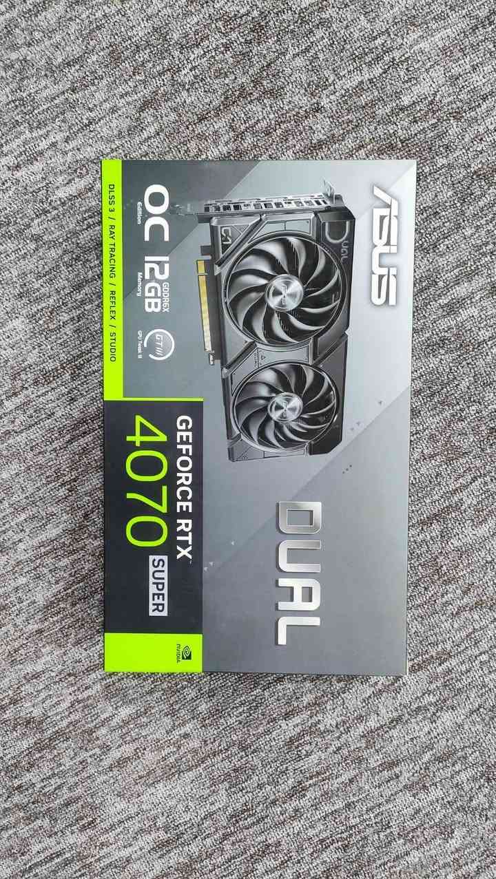 حاسبة كيمنك للبيع استعمال قليل نظافه 99% ما بيه اي مشاكل سعره 2,600,000
مواصفات الحاسبه 
CPU: AMD RYZEN 5 7600

GPU: ASUS RTX 4070 SUPER DUAL OC

M.B: MSI PRO B650-P WIFI

RAM: GIGABYTE AORUS 32GB DDR5 6000

PSU: CSP 750W 80+ BRONZE

CASE: GAME MASTER MZ800 MNC BLACK

STOREG: SSD 1T.B LEXAR M.2 NVME

COOLER: COOLER MASTER LIQUID 360L


**إذا كنت صاحب هذا الإعلان وتريد حذفه لأي سبب، رجاءا أرسل رسالة إلى الدعم الفني**