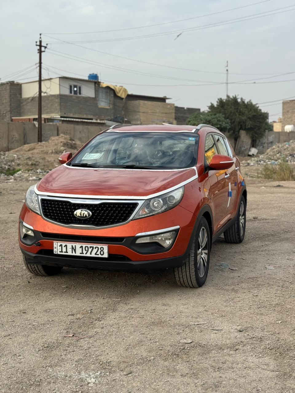 السلام  عليكم كيا سبورتج خليجي مديل 2015 لون مشمشي بيهة باب وجاملغ صبغ فقط موصفات لسيارة نص فول مكينة 2000 دوش لسعر 133$ 
وبيهة مجال مكان لسيارة بغداد البلديات 
وهاذ رقمي ***********
