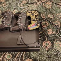 من رخصه الادمن ابلي ٤ سلم  مهكر  1T  بي العب  ياباني اصلي شرط نضيف جدا...