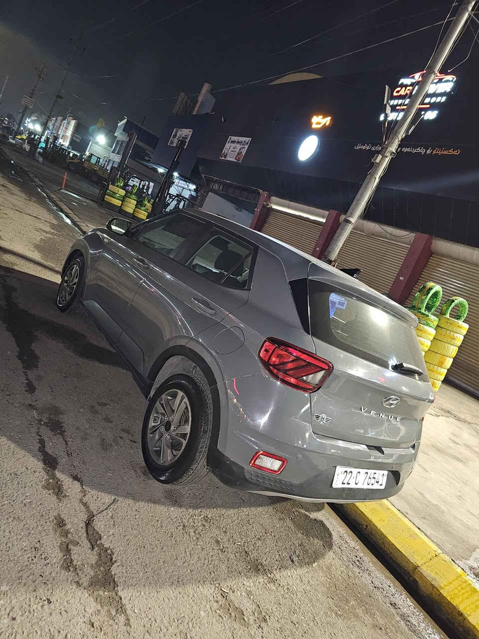 هونداي فينو
 موديل 2020
 مرقم اربيل بسمي نكليزي 
مواصفات 
 
☑️محرك دوش ماشيه  61 الف كيلو وقابله للزياده 
☑️شاشة ايباد كبيرة تدعم كار بلي +gps
☑️كاميرا خلفية
☑️تحديد مسار 
☑️رادار امامي (للاصطدام)
☑️حساس تايرات
 ☑️ويل كب 
حادث ٤ قطع 
شاصي بشرط 
العنوان اربيل   
السعر 118 ورقة بيها مجال بسيط 

للاتصال / ***********
