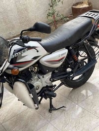 دراجه بوكسر كلاسك رقم وسنويه بغداد شرط تحويل جاهزه اي نقص مابيه مديل 2...