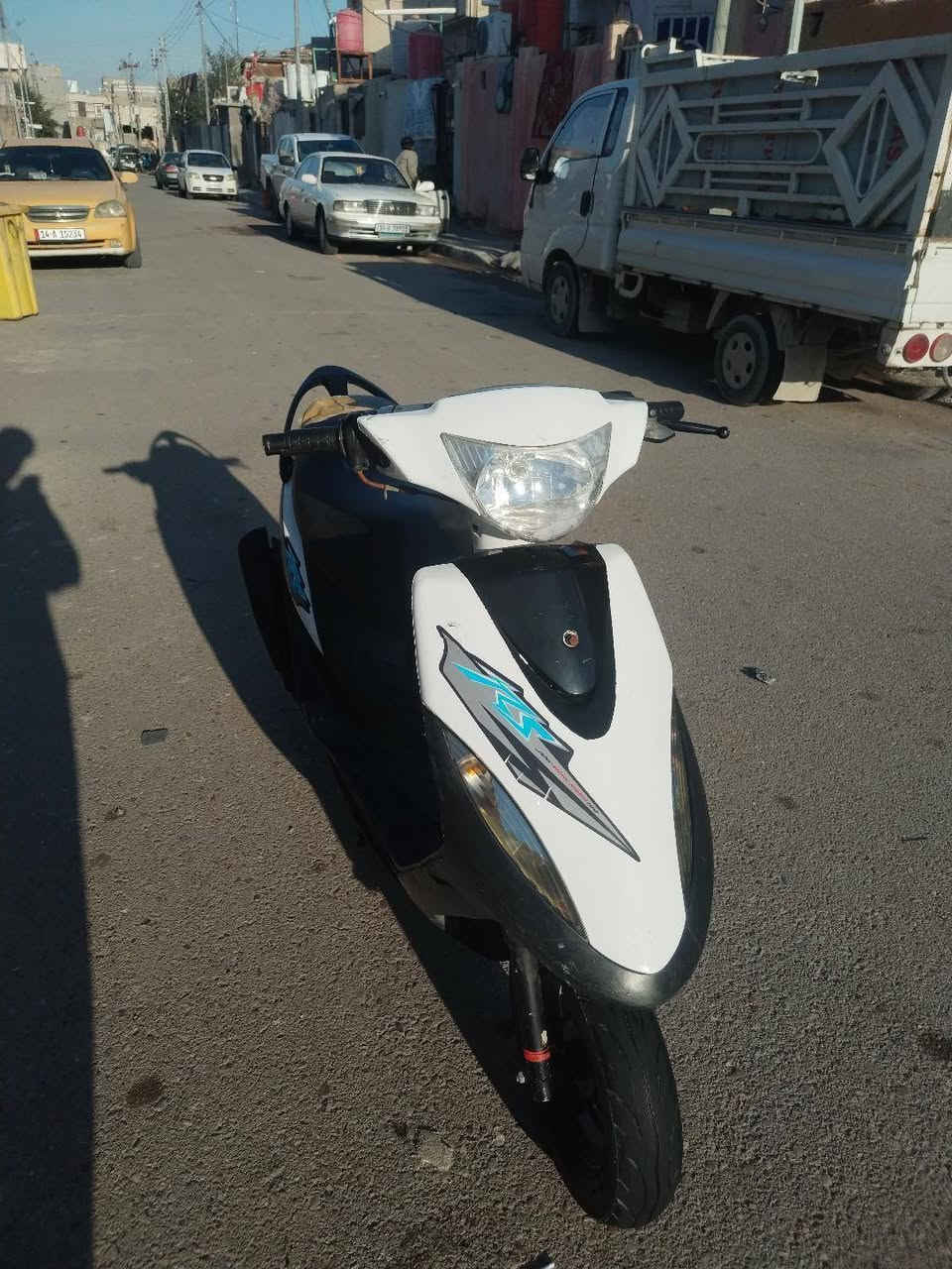 ماكس عدله ياباني ما مفتوحه كلها بلاديه دراجه خير من الله كلها شغاله لايت عالي ناصي اشاير سكنات اسطابات هورن عداد سرعه عداد بأنزين مكينه اي صوت مابيه دراجه نقصه كلج خلفي تعبان السعر 625 مكاني بصره حيانيه قرب معارض سيارات الجديده رقمي *********** واتساب موجود
