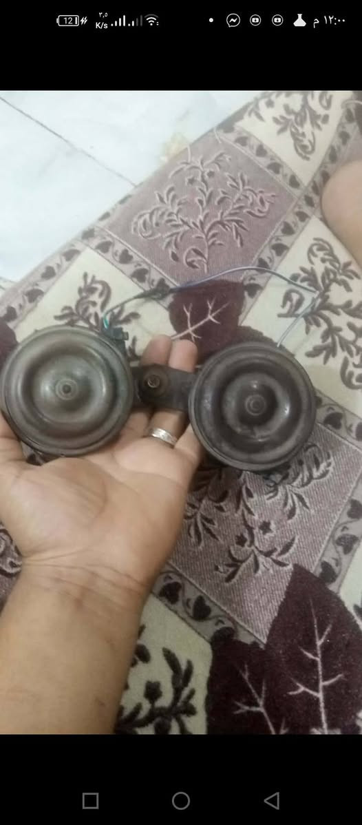 سلام عليكم هورنات سيدان فيشه سوده اصليات شرط الفحص للبيع انضاف  فول دكه ناعمه السعر 100  بيهن مجال مكاني نجف رقم ***********
