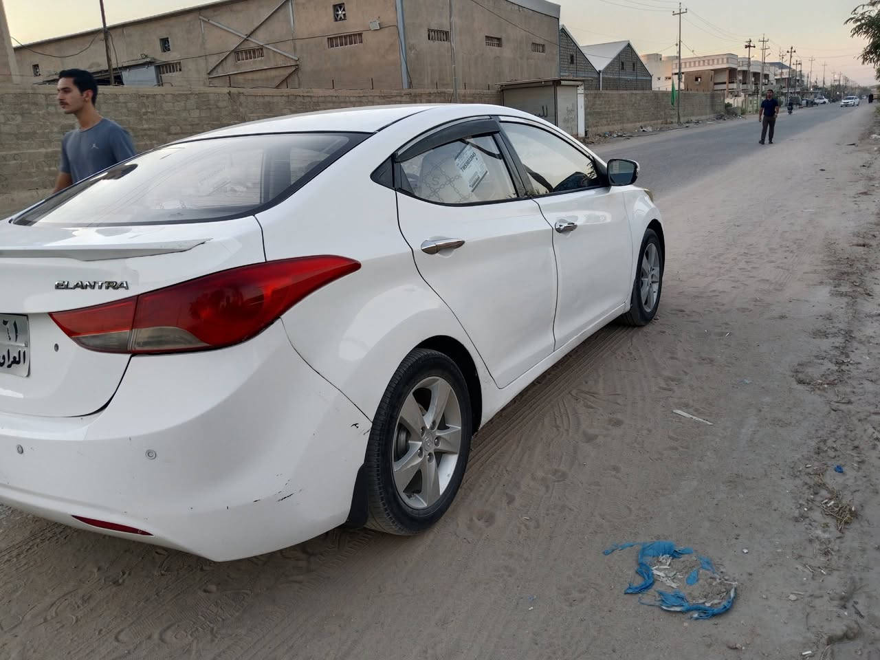 النترا 2013 خليجي مكفوله من الضربة والصبغ والتبديل مكينه كير حداديه تبريد ثلج مكينه 1600 بيع او مراوس حسب القناعه السعر 98$ قابل للتفاوض موبايل ***********
