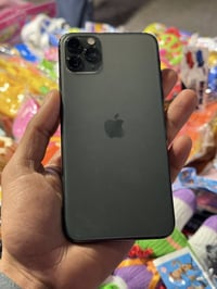 11promax 11بروماكس  ذاكرة 256 بطارية 70 تقرة خدمة لون زيتوني  ولاقطعة ...