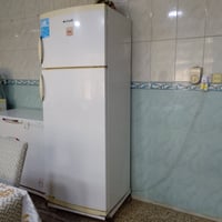 ثلاجة للبيع نضيفة حيل تواصل ٠٧٧٠٦٨٩٨١٣٠