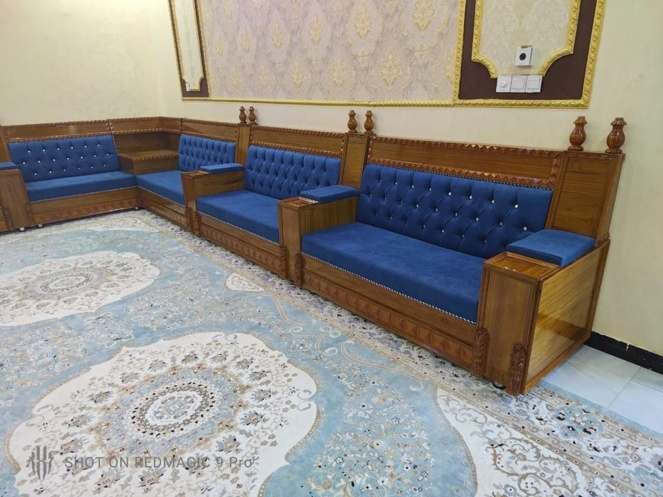 يسر معمل ومعرض الاخوين للاثاث 
ان يقدم لزبائنه الكرام أحدث موديلاته من الدواويين الصاج والمودرن العادي  بمواصفات راقيه🧿
 مع ظمان حقيقي لمدة 10 سنوات من تاريخ الاستلام  مع وصل ظمان📟
سعر متر الديوان الصاج 145 
سعر متر الديوان المودرن العادي 100

خشب جام روسي 🪚
بلوك اسود 16 ملم ✅
سفنج مميز اول 10 سانتيم  💯
زان مع صاج الضمان مفتوح 
قماش حسب اختيار الزبون جمع الموديلات موجوده 
ملاحظه:: نعمل حسب طلب الزبون من تغيير لون القماش وحسب القياسات الزبون ولدينه كادر يذهب لمنزل الزبون لاخذ قياسات الديوان
 🧿🧿العنوان السماوه  منطقت ال36 قرب معمل المرور للارقام ♥
معمل ومعرض الاخوين للاثاث  الاتصال على الرقم ***********

. متؤفر واتساب*********** او مراسله الصفحه😍😍
