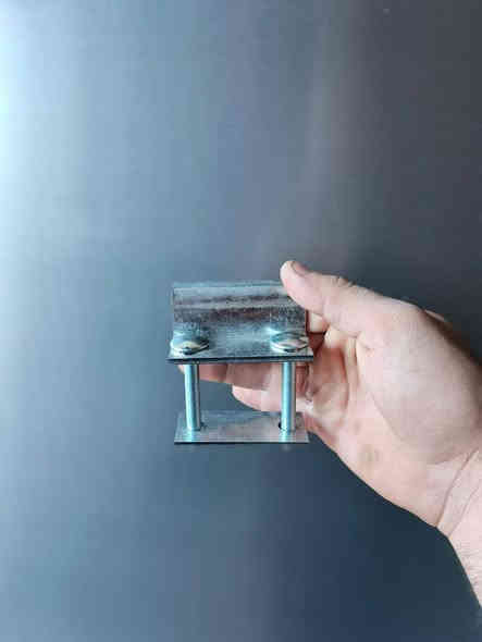 كلامب تثبيت الواح الطاقة بدون تثقيب البوري
فائدة هالكلامب سهولة التركيب بدون تثقيب البوري
قوة أكبر وراح يحافظ على ألواح الطاقة من الكسر والتلف
متوفر الكلامب الوسطي والجانبي 
متوفر ب سمك 2ملم و3ملم 
يوجد توصيل لكل محافظات العراق
متوفر جملة للشركات ومكاتب الطاقة والتوصيل مجاني

سارع بالحجز الكمية محدودة***********
التواصل عبر الواتس اب
