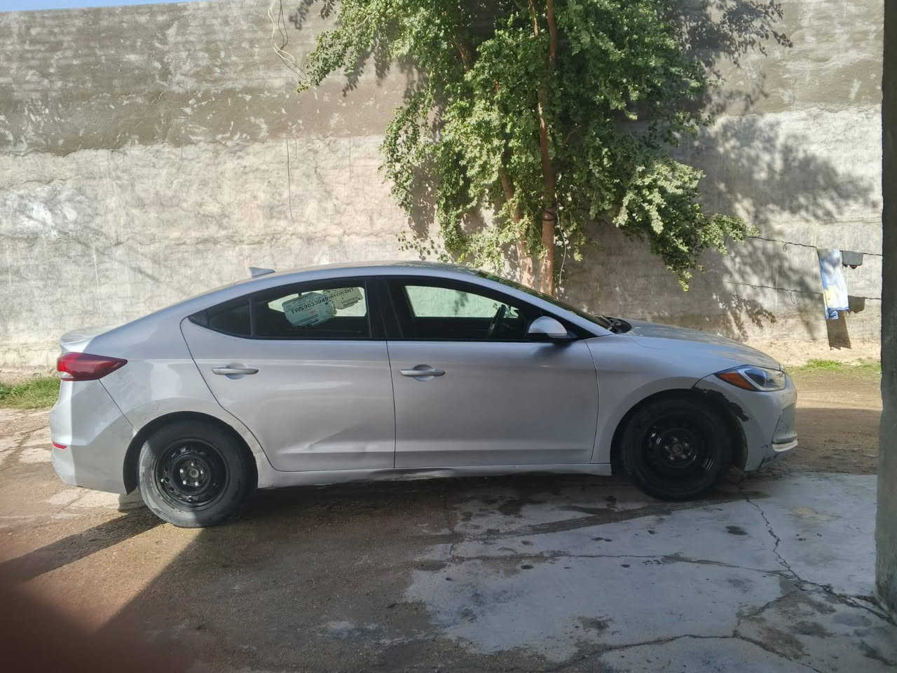 سلام عليكم
النترا 2018 أمريكي 
محرك 2000
گير أي تي المرغوب 
كامره دواره حساس جانبي بلمري 
تبريد ثلج 
مكاني بغداد الدوره 
للستفسار *********** بي وتساب
