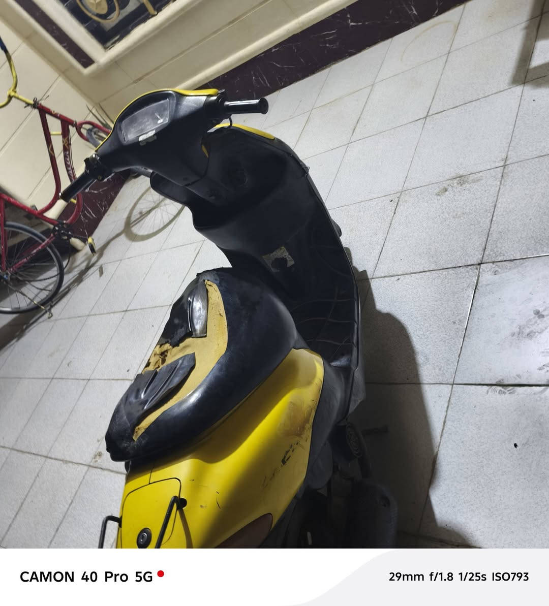 سلام عليكم درجة ساسوكي للبيع دراجه مفتوحه دراجه الكهربائية كلهه شغاله مكاني كربلاء السعر 300 وبيه مجال حك الجيه الرقم ***********
