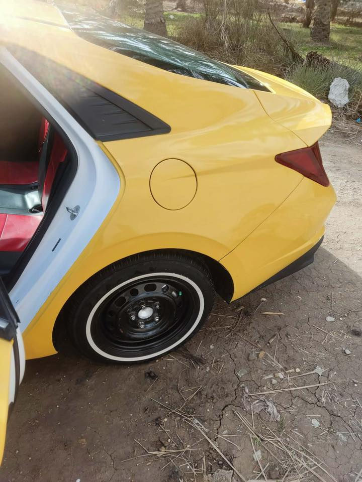 النتر مديل 21فول موصفات عده الفتحه تشغيل ذاتي كير مكينه مكفوله كيل ايتي مصفره كلشي حادثه قطعتين تبديل مكان السياره كربلاء /السعر 130 ‭٠٧٧١ ٢٥٢ ٤٥٧٢‬
