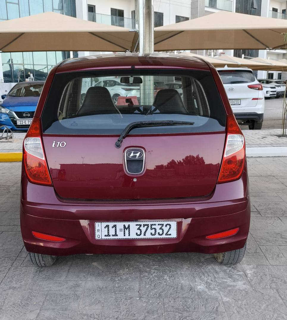 هيونداي i10 للبيع
مديل 15 
ماشيه 68 ألف كيلو 
السعر ٨٩ ورقه وبيها مجال 
للاستفسار اكثر التواصل واتساب عالرقم ***********
