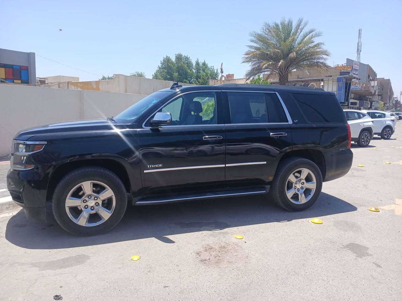 تاهو موديل 17 ادوات ادوات سياره فول مواصفات من ما عدا فورويل وفتحه سياره جديده جاهزه من كل شيء للاستفسار اتصل ***********
