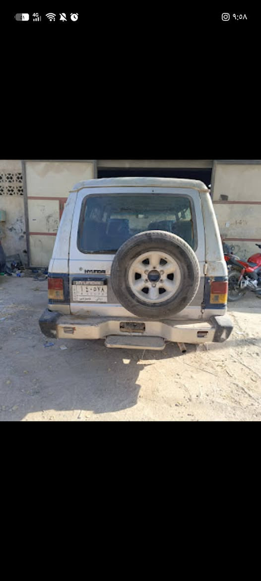 سياره كالوبر دفع رباعي موديل 92 والمحرك  بي رنكات سنويه ساقطه للبيع 30 المكان ديالى بعقوبه ***********
