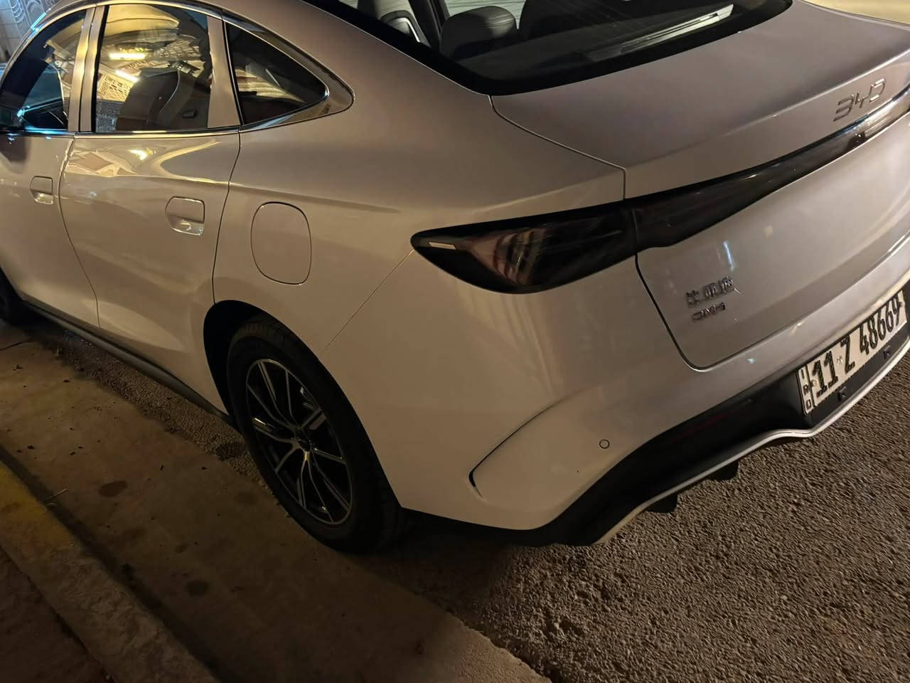 للبيع BYD سيل 6 موديل2025

ماشية 9000 الف 

رقم بغداد ب اسمي 

بيه رصعه بالجاملغ الامامي بسيطه ومعدله وموضحه بالصوره 

بصمة تشغيل 

مقاعد جلد

تفويلة البانزين 2100 كم 

شحن  80 كيلو 

4 كامرات

حساس امامي خلفي 

لايت  بك لايت لد 

كروس مثبت سرعة 

ويل 17 

مكاني/ بغداد حي الجهاد  

السعر 24 مليون 

للاستفسار / ***********
