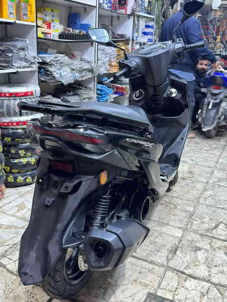 سلام عليكم للبيع سكنس جيل5دراجه حلوه او كالمله مابيها كل نقص 
مديل2022السعر15ورقه او بيها مجال مكانها بغداد الكاضميه اي ستفسار***********
