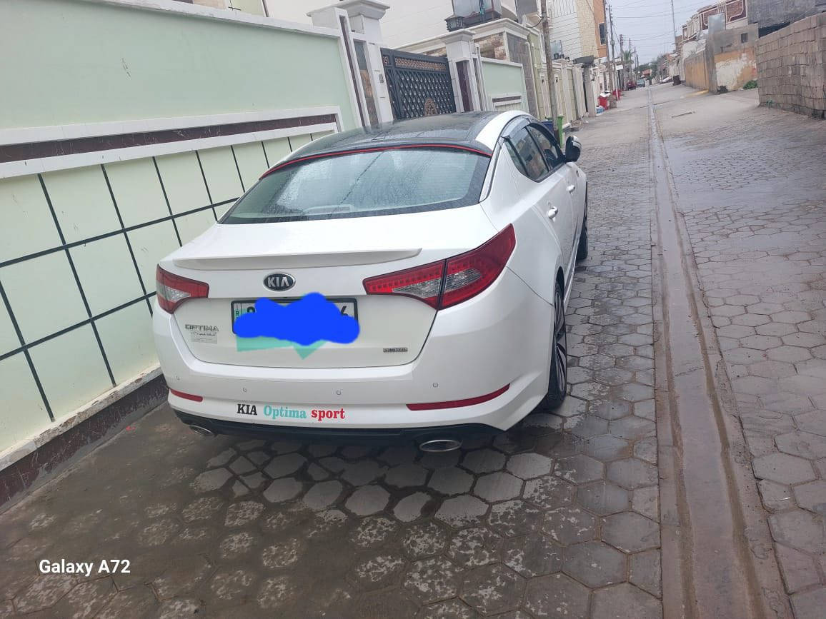 السلام عليكم
كيا اوبتما 2013 خليجي رقم سليمانيه بأسمي فول مواصفات بصمه لمتدد محرك 2400 دوش ضررها مرفق بسونار 
 السعر 130 وبيه مجال 
العنوان الرمادي 
للاستفسار 
***********
