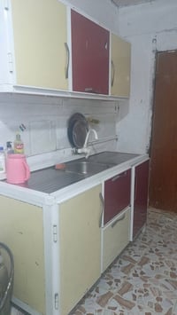 طباخ ٤٠ • كاونتر ١٥٠ • فداء ابو لبنان