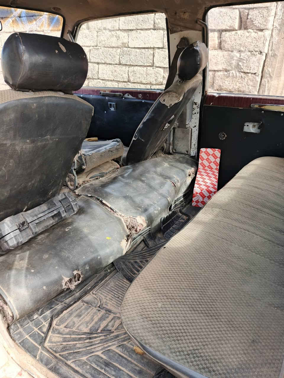 سلام عليكم كيا بنكو 93 للبيع فحص صلاح الدين محرك تو مجفت جديد كير جديد بم نوزل مشط ستيرن جديد ورك دبلات جديد سلف باتري تخم تاير ماخليت بيه برقي كله جديد شرط التحويل السعر93 الاتصال***********
