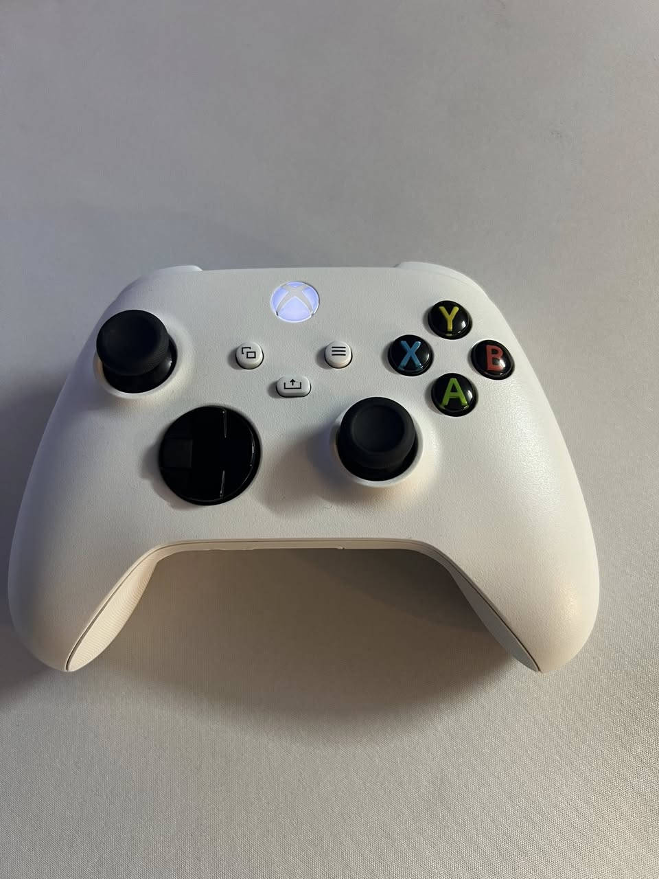 اكسبوكس سيريس اس الذاكرة نص تيرا 
جهاز نضيف 90٪؜ على ايدي 
ملحقاته كاملة من كارتونه وجوستك وكيبلات 
السعر 350 وبي مجال


**إذا كنت صاحب هذا الإعلان وتريد حذفه لأي سبب، رجاءا أرسل رسالة إلى الدعم الفني**