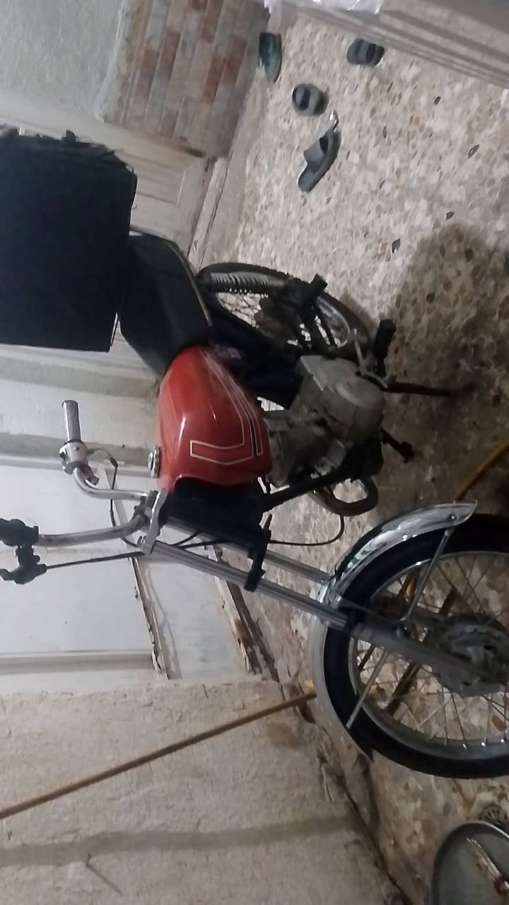 سلام عليكم دراجه نامه اشاصي نامه دوات دراجه شغاله بس يراد بوشه وبستم؟ تصل رقم ***********
