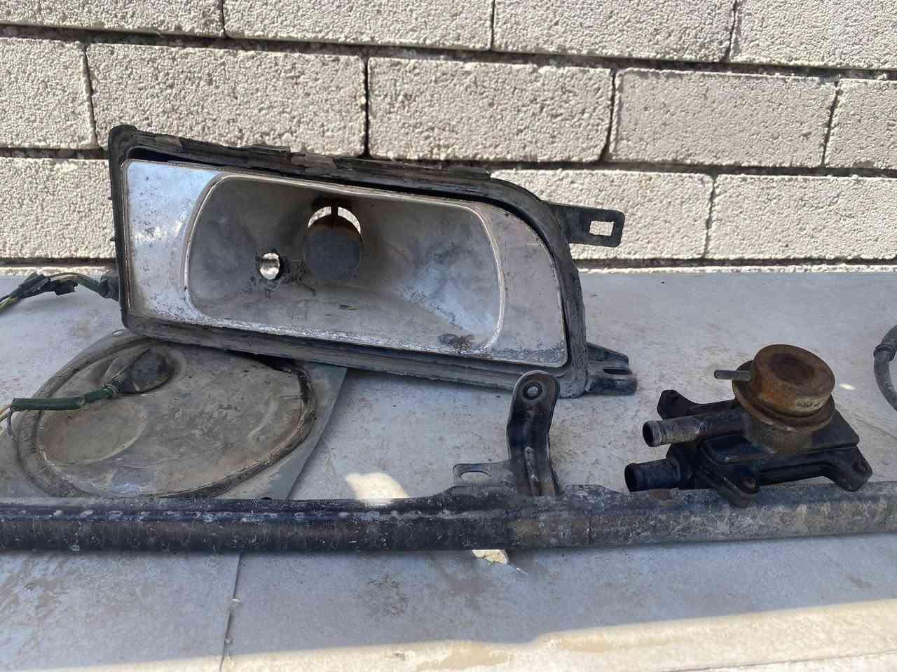 السلام عليكم غراض للبيع
مال نيسان سني كشنات ودعامية خلفية وبنيد وجاملغات امامية ومبخرة بانزين وحساس هواء ولايت فقط بدون جام وترايش مال جنطة
كدامكم اليريد منهن كم شغلة او يريدهن شلعة وحدة بسعر مناسب
مكاني صلاح الدين
***********
