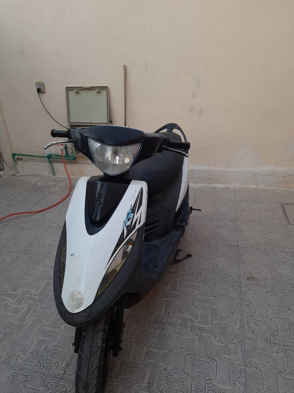 ماكس عدله الدراجه حيل نضيفه محرك ما مفتوح كهربائيات كله شغاله سلف رياضي السعر خاص *********** مكاني كربلاء مجمع اللؤلؤة السكني
