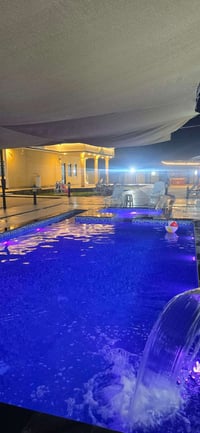 عندي بغداد ابو غريب تواصل واتساب فقط 07783270613