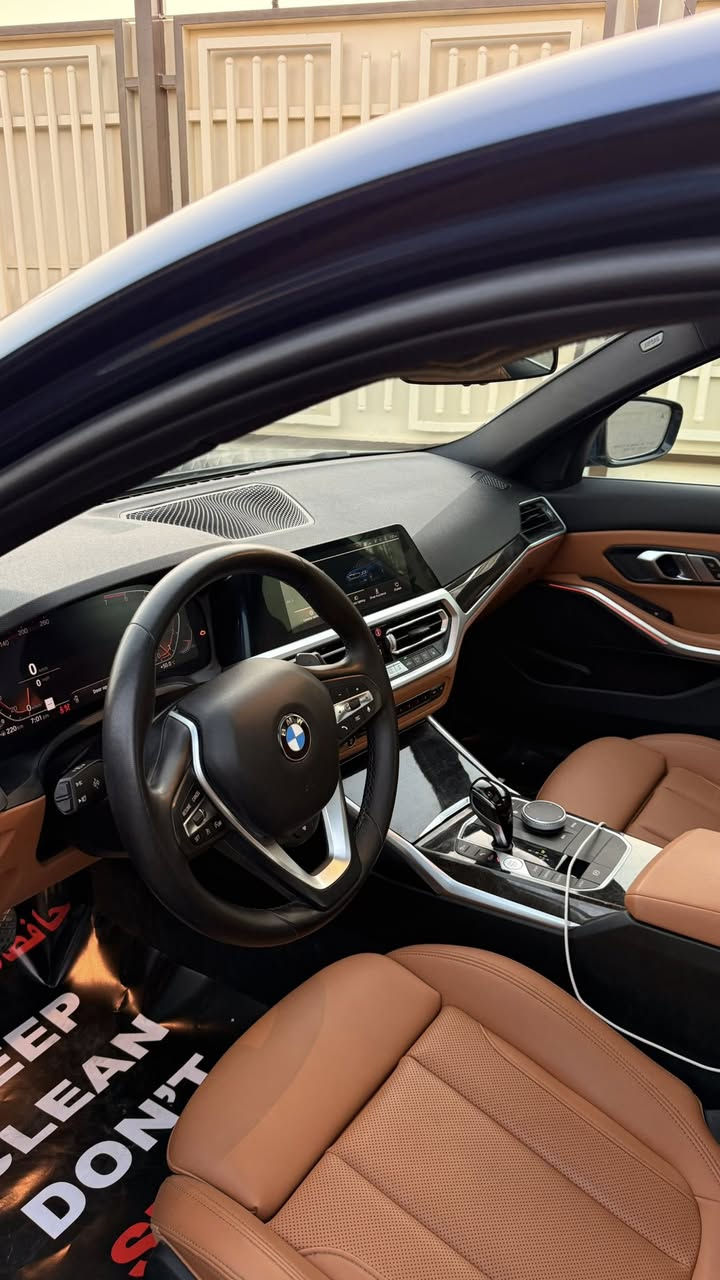 السلام عليكم BMW 330i مراوس بجكساره ٢٠٢٣ او ٢٠٢٤ وانطي فرق للتواصل *********** اتصال / واتساب ✨
