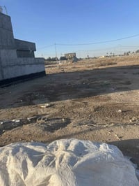 قطعه ارض اللبيع  موقع حي العدل مقابيل محطه بانزين خانه مال عبيد السلطا...