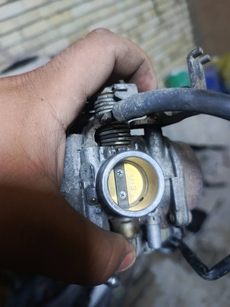 غراض للبيع باسعار مناسبة مكاني كربلاء حي الرسالة
***********
