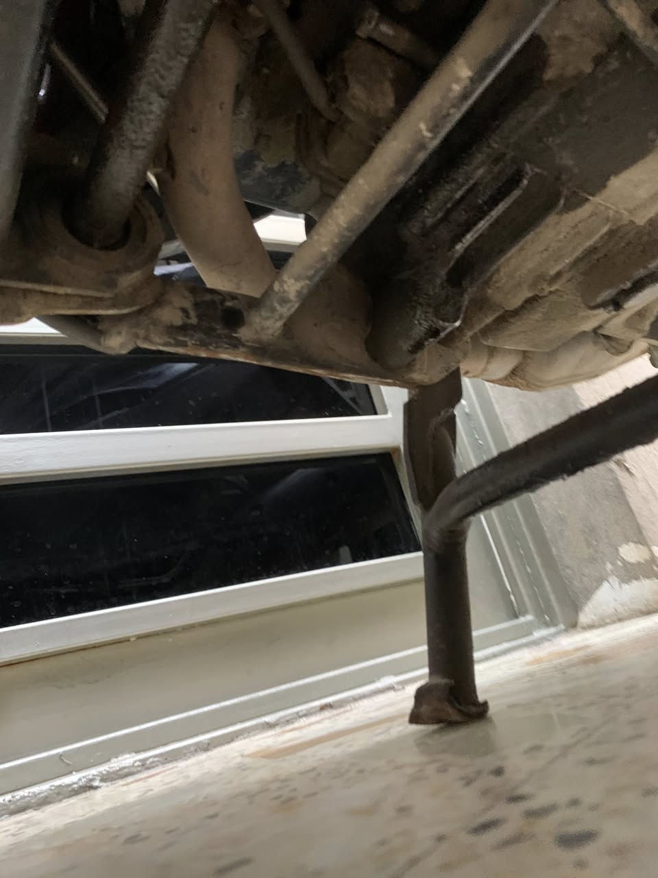 سلام عليكم
ماكس ١٤٠ للبيع مكفوله مكينه وشاصي 

نقصها بس باتري وقفل صندوك بس مكاني بغداد الكماليه 

رقم *********** 

سعر ب٣٠٠ وبيها قليل مجال
