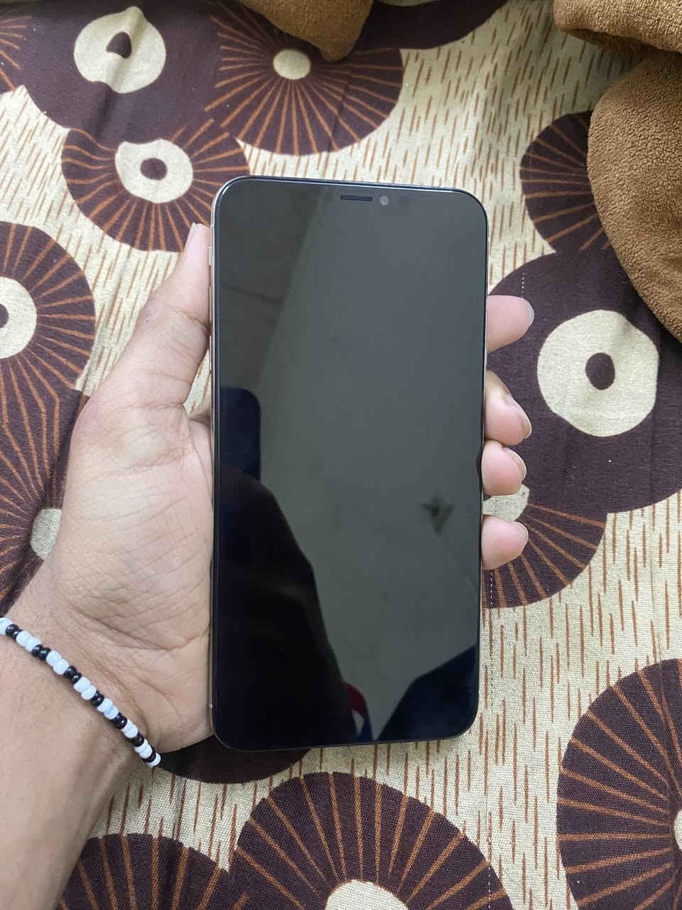 ايفون اكس ماكس
جهاز نضافته 98‎%‎ ذاكره 64 بطاريه 80 فيس ايدي شغال سمكارت شغال كامرته فقط مبدل شاشه بس شاشه اصليه سعره 160 وبي مجال بسيط للشراي *********** واتساب
